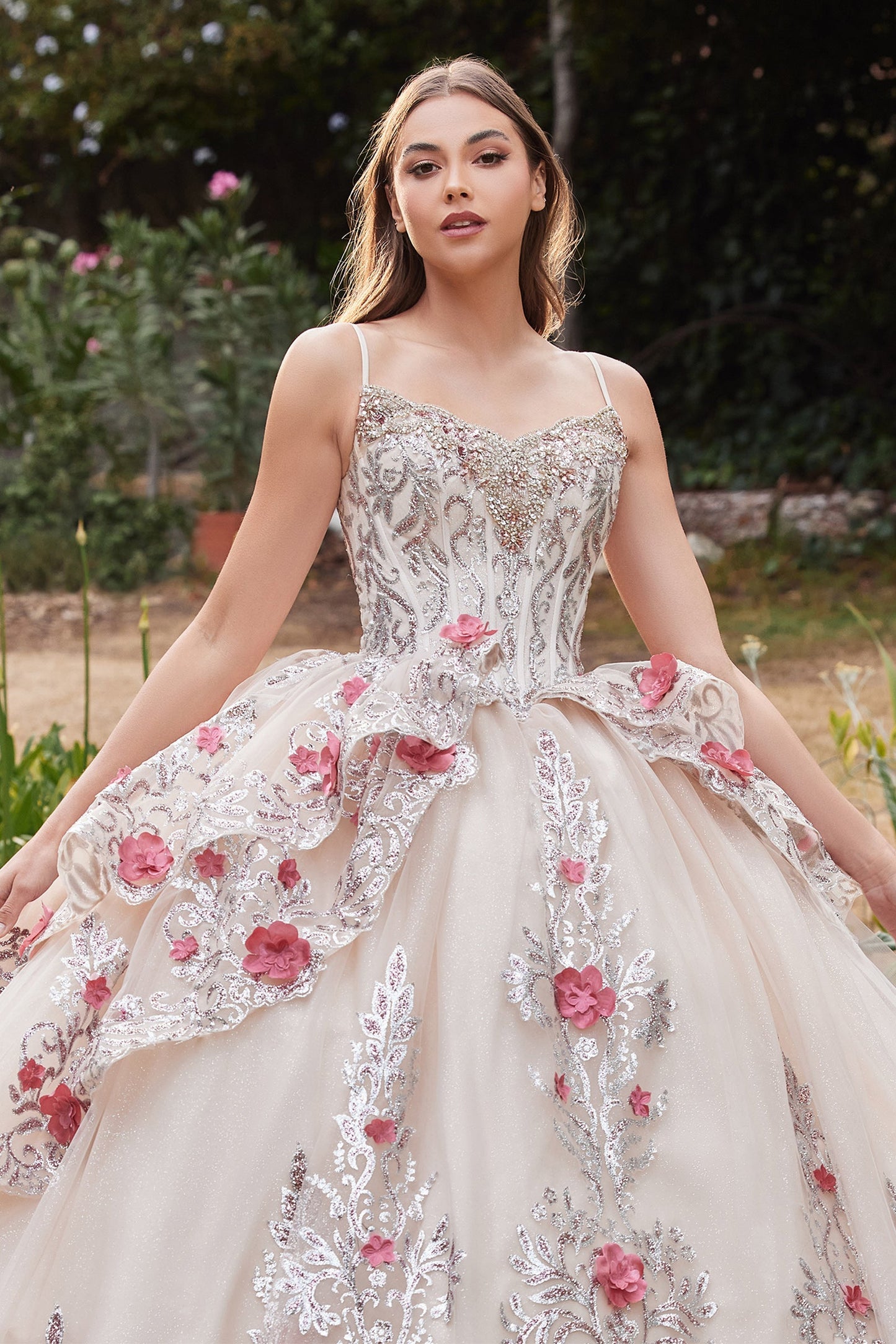 CDapplique-layered-sleeveless-floral-ball-gown-15703