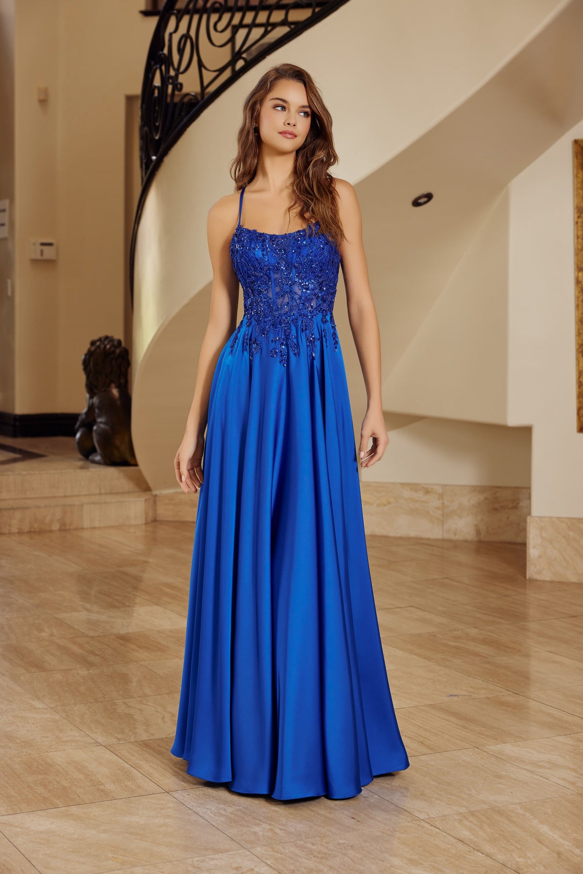 A1725 Stylish Bodice Long Lace-Up Dress