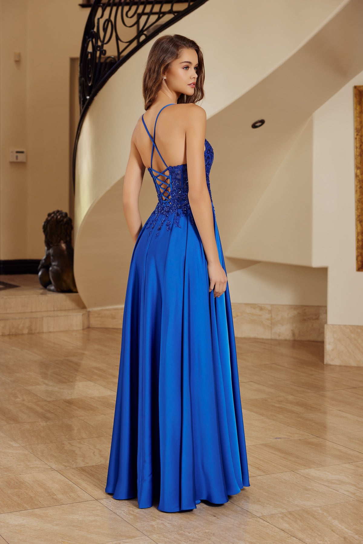A1725 Stylish Bodice Long Lace-Up Dress