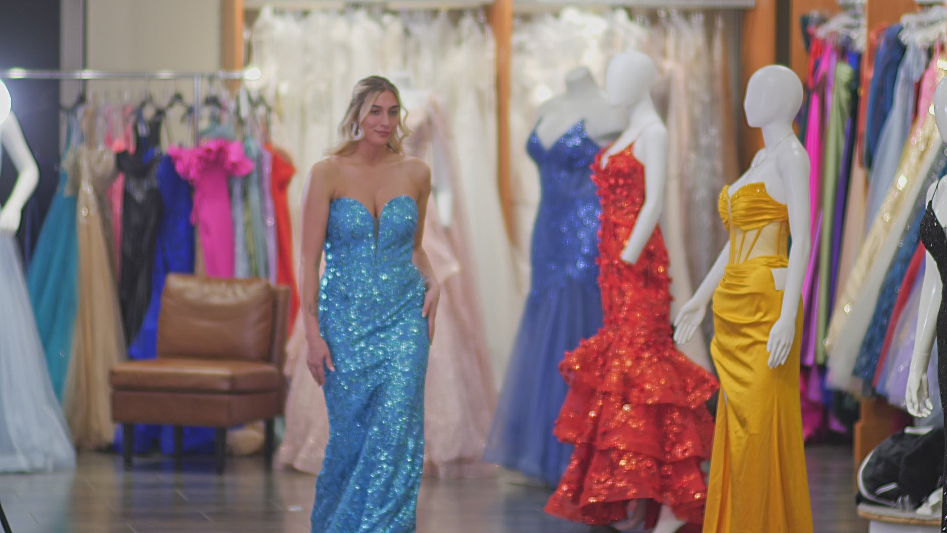 Sweetheart Neckline Sequin Dress SV23047