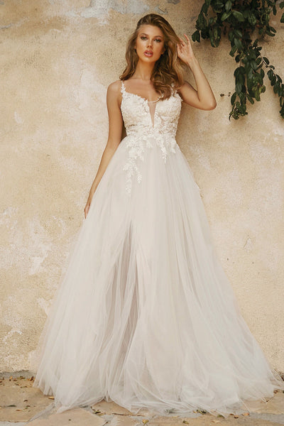 CDlayered-a-line-tulle-white-gown-cb072w