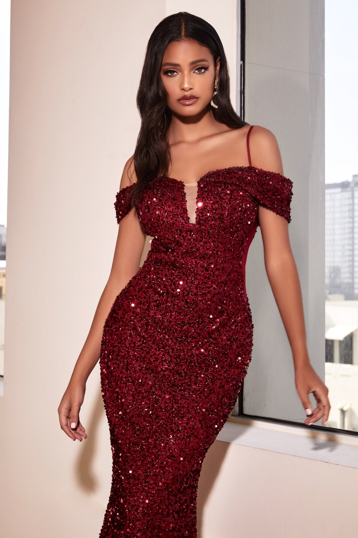 CDsparkly-off-the-shoulder-sequin-decadence-cd975