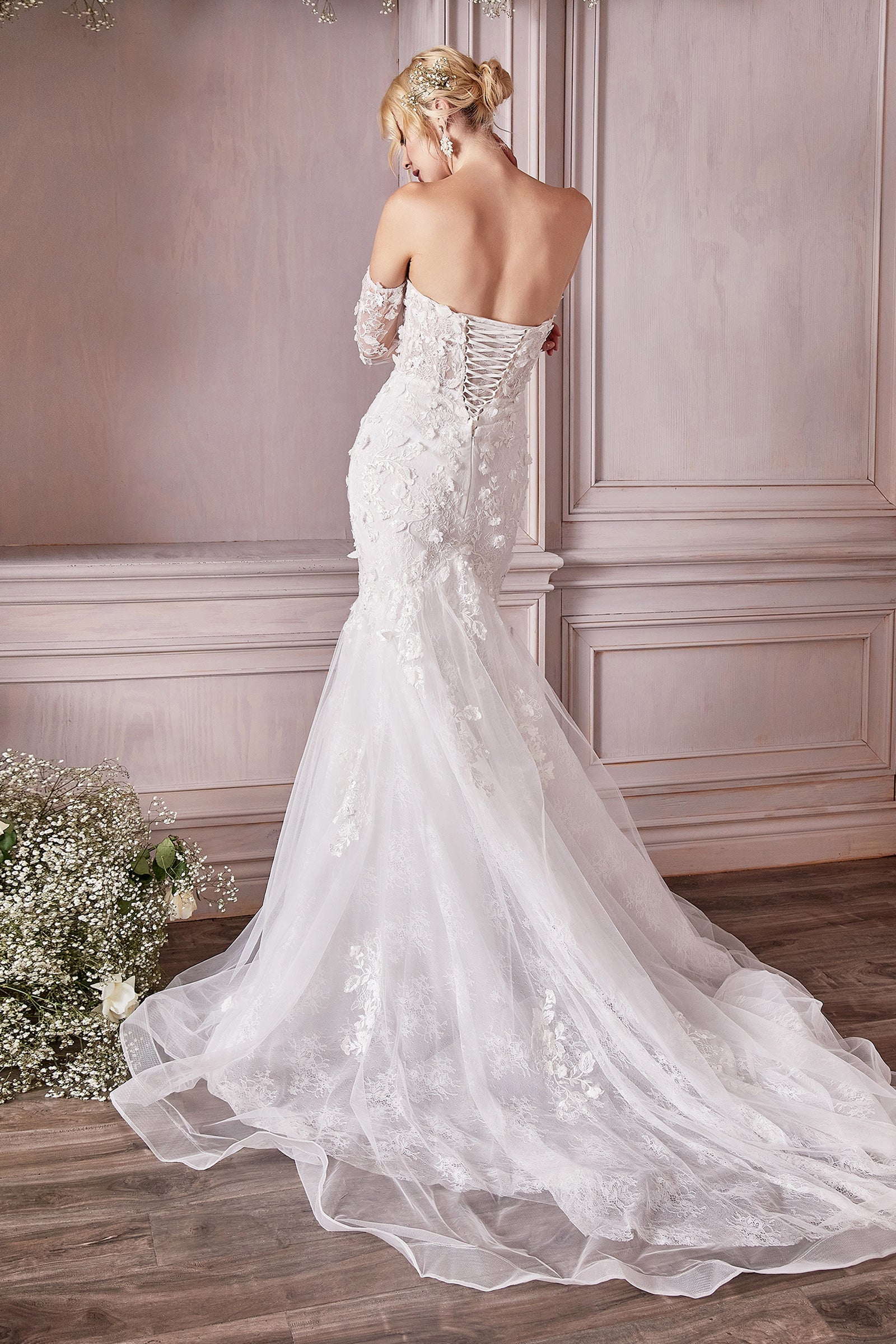 CDapplique-trumpet-wedding-gown-cd977w