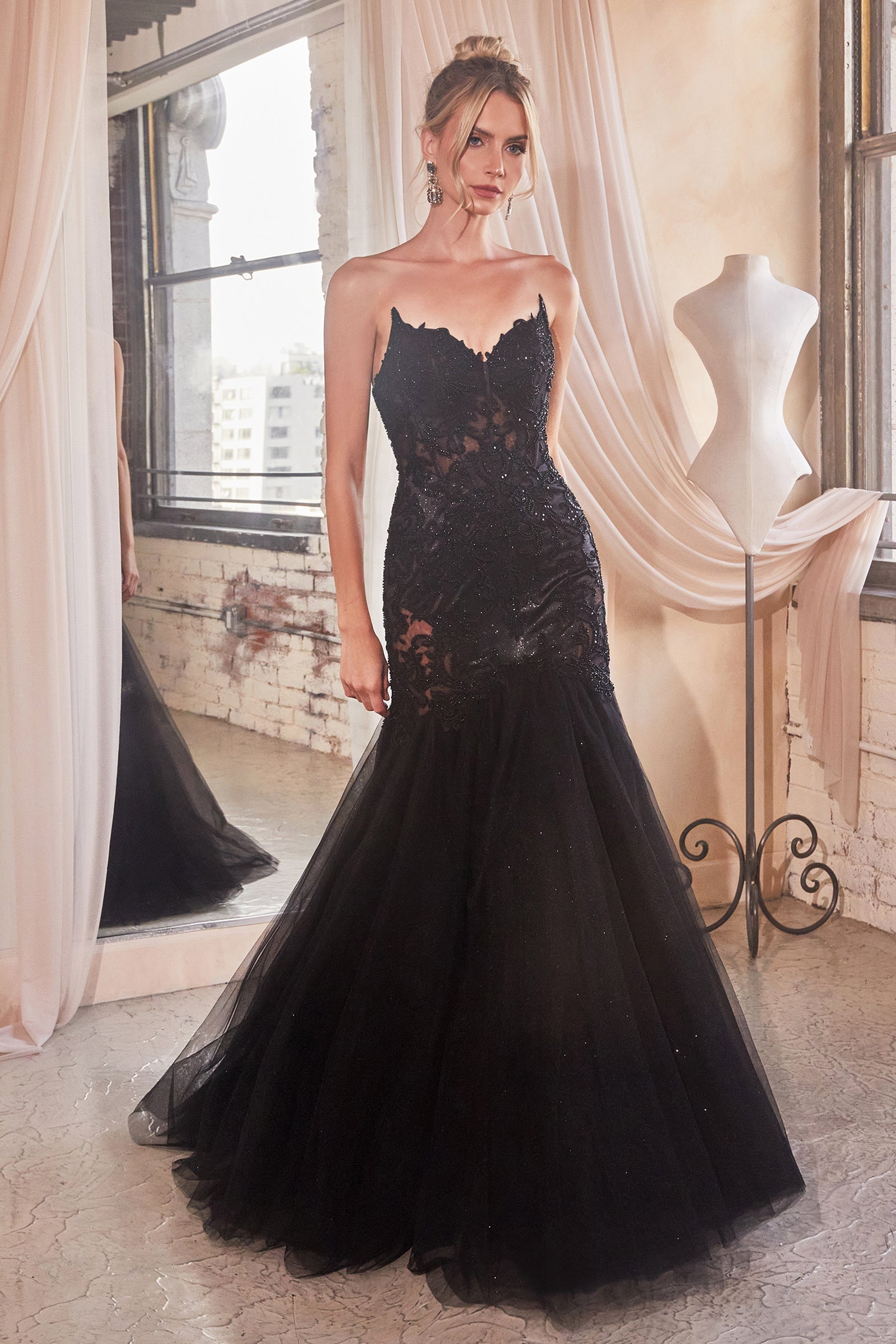 Lace and Tulle Mermaid Strapless Dress CDS482